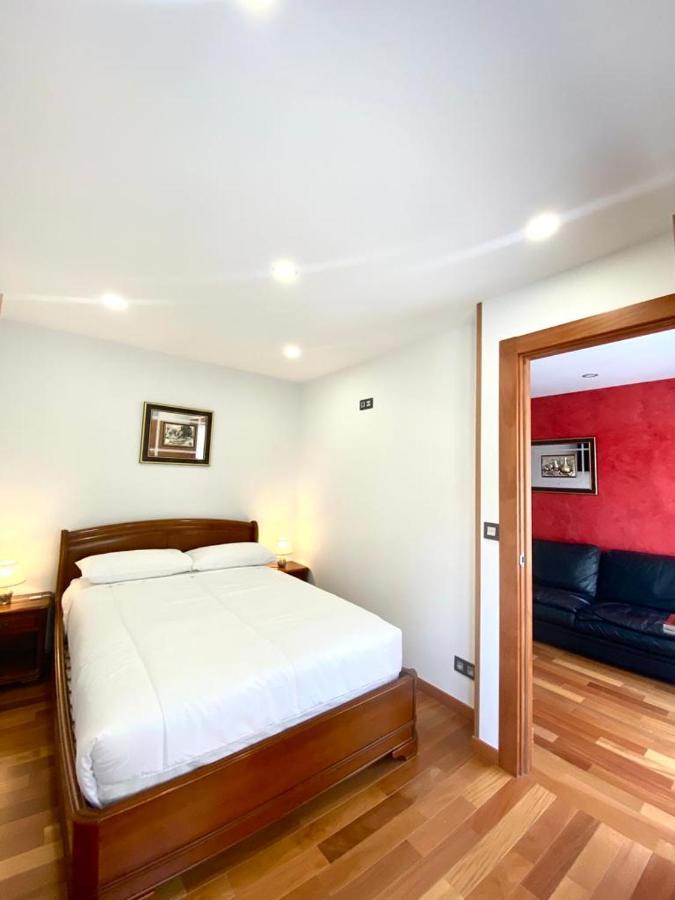 Grand Plaza Vega Apartment Burgos Exterior photo